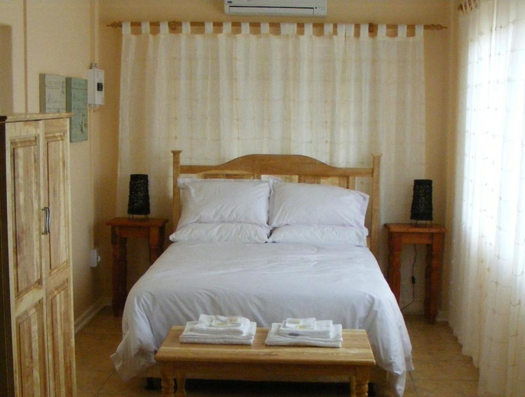 Die Katte Guest House Cottages- Vosburg Esterno foto